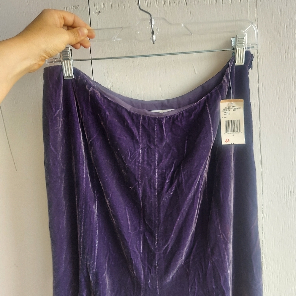 Nine West Vintage Purple Velvet Skirt - Picture 10 of 10